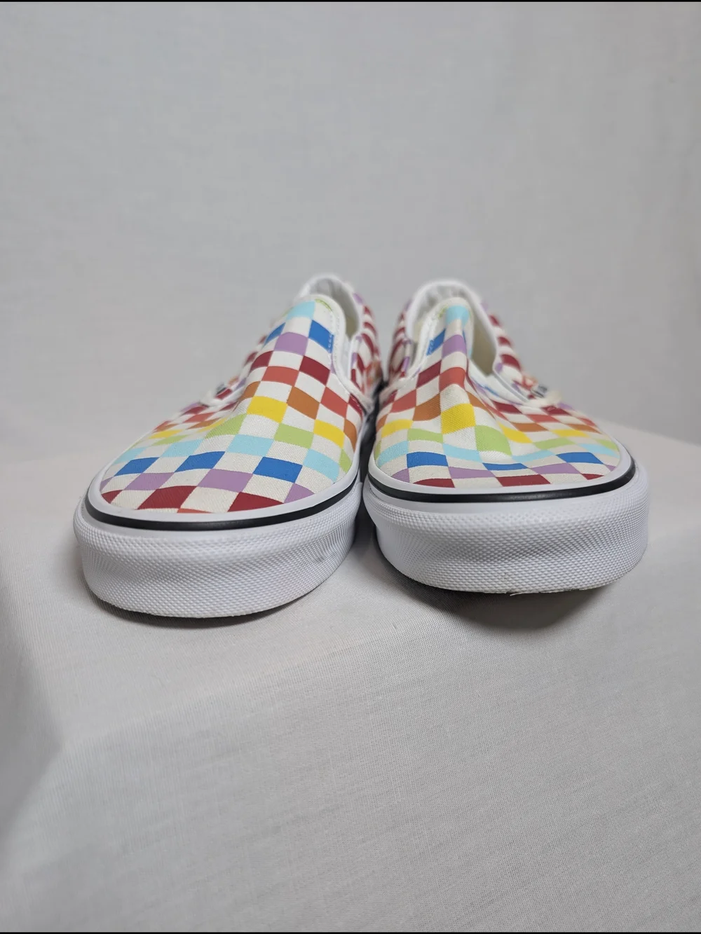 Vans Classic Slip-On Rainbow Checkerboard Sneakers Men's Size 7